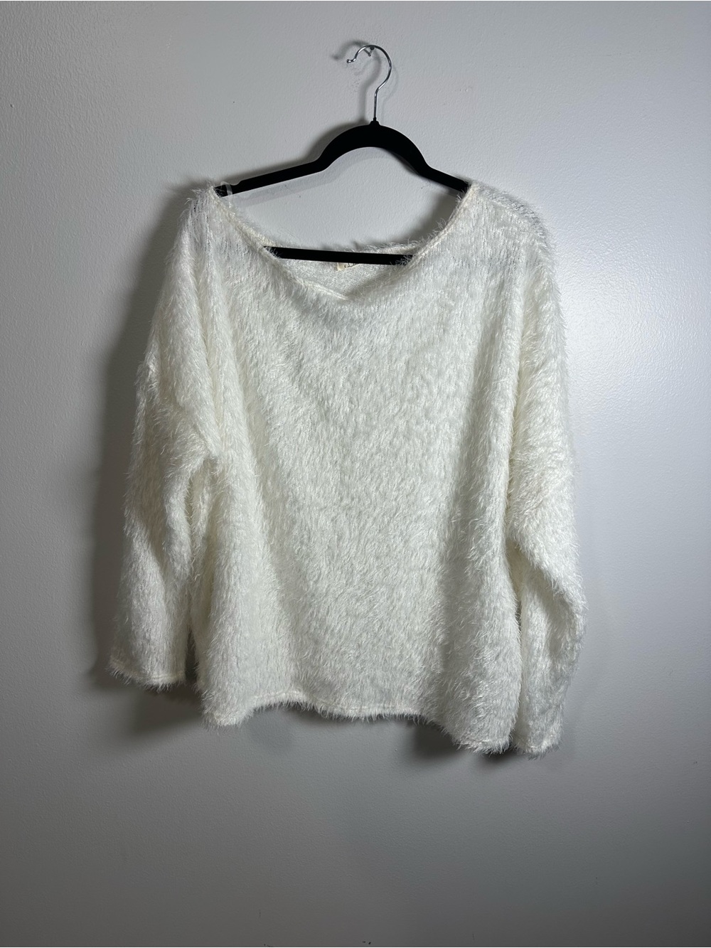Cozy Fuzzy White Women's Eyelash Sweater size 3X NWT